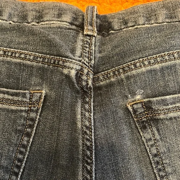 Eddie Bauer Blue Jeans with Red Plaid Flannel Lining - Picture 6 of 6